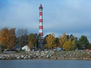 Osinovetsky lighthouse (Leningrad Region, Vsevolozhckiy DIstrict, Rakhyinskoye gorodskoye poseleniye, posyolok pri zheleznodorozhnoy stantsii Ladozhskoye Ozero), landmark, attraction