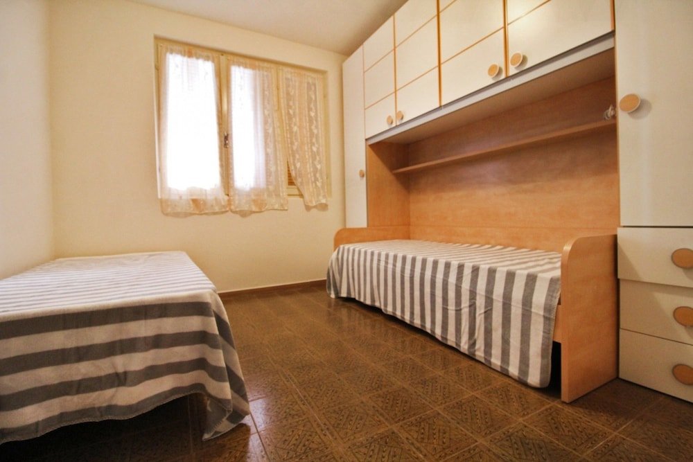 Фото Apartment Salò - Direct Access to Garda Lake