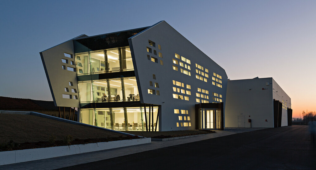 Heating equipment and systems Calorflex, Dubai, photo