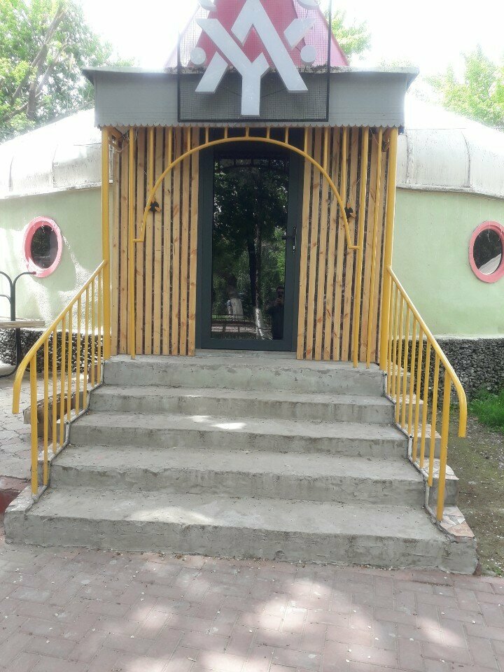 Hookah lounge Ay, Osh, photo