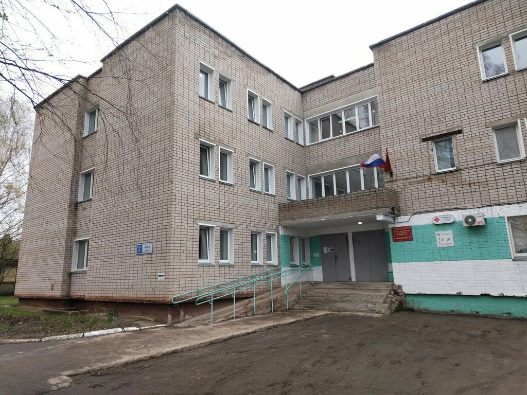 Policlínica para adultos Kogbuz Kirovskaya gorodskaya bolnitsa № 2 poliklinika № 2, , foto