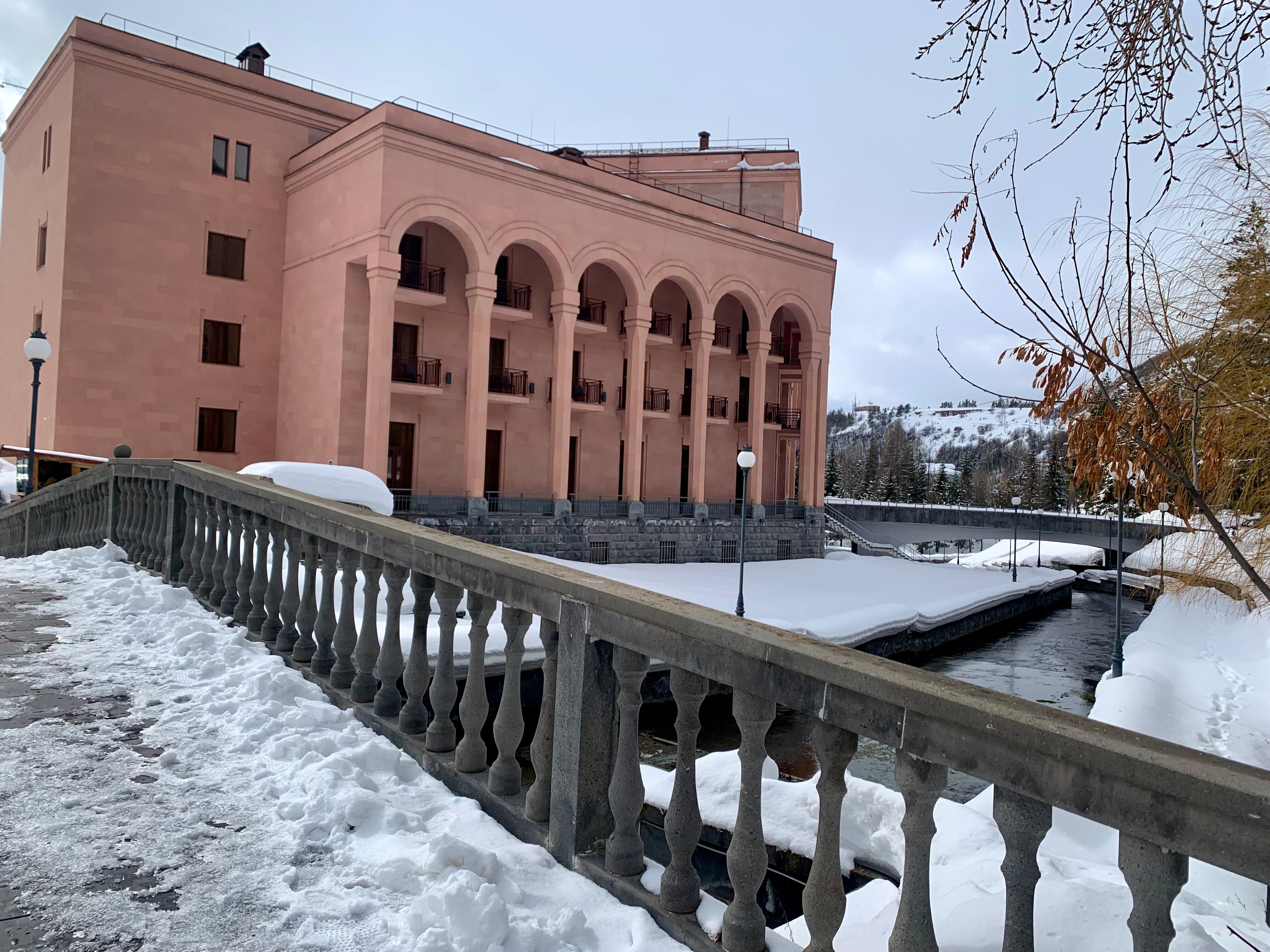 Фото Jermuk Hotel & SPA