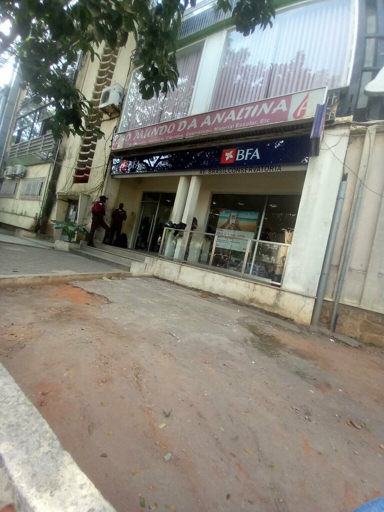 ATM Bfa, Loanda, photo