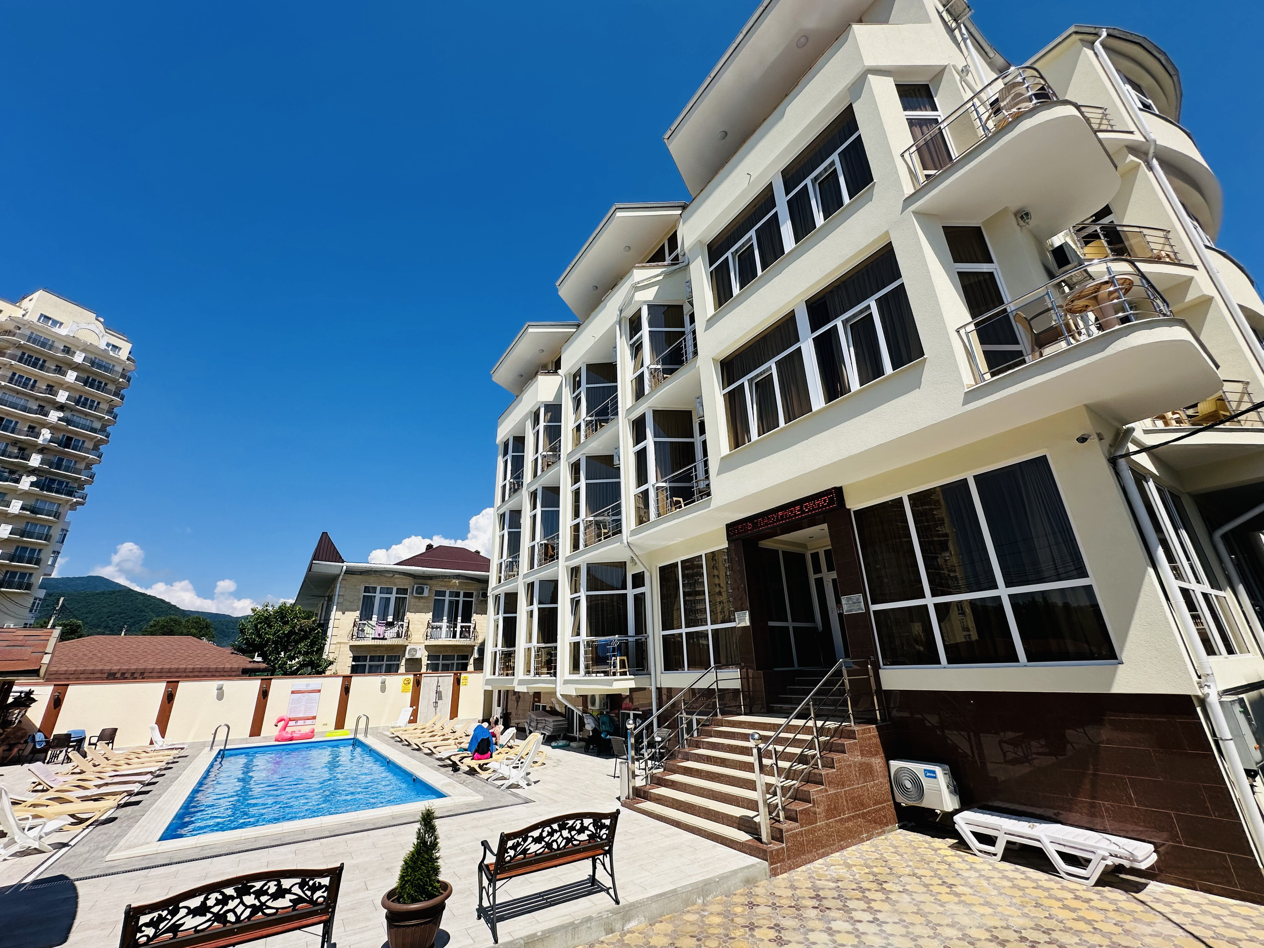 Фото Лазурное окно