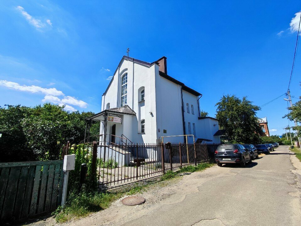Templo católico Greko-katolicheskaya parafiya Materi Bozhyey Neustannoy pomoshchi, , foto