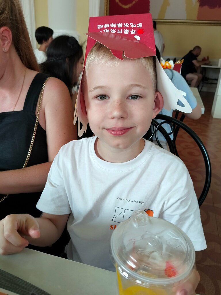 Fast food Макдонольдс, Harbin, photo