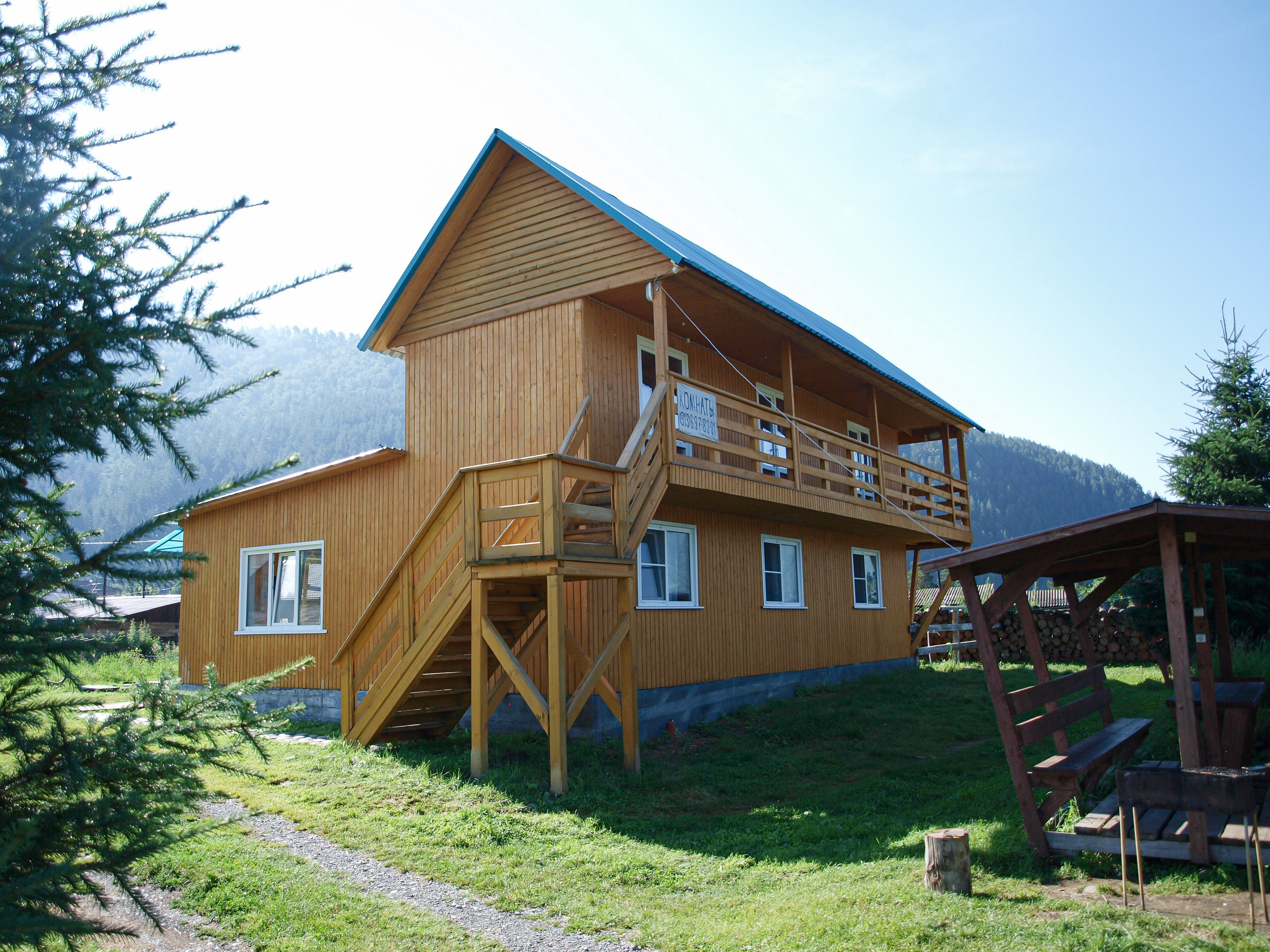 Фото отеля 2