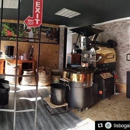 Coffee store Oriks Coffee Roasters, Izmir, photo