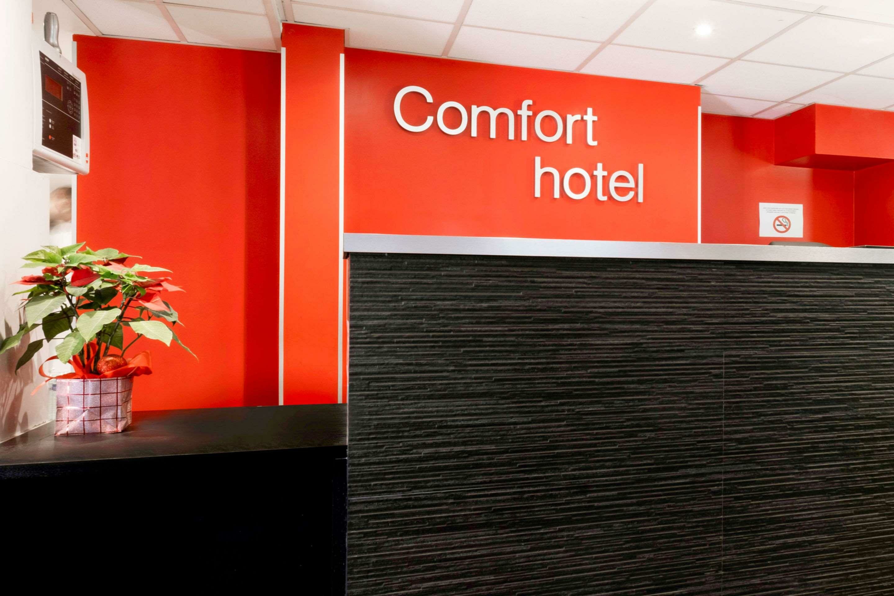 Фото Comfort Hotel Champigny Sur Marne