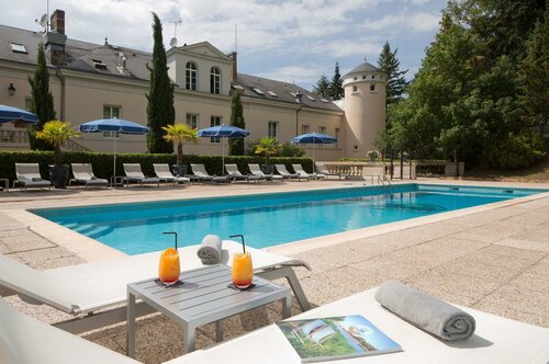 Гостиница Domaine et Golf de Vaugouard