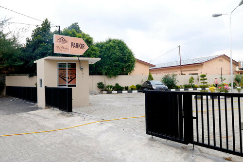 Гостиница RedDoorz Plus near Universitas Sumatera Utara