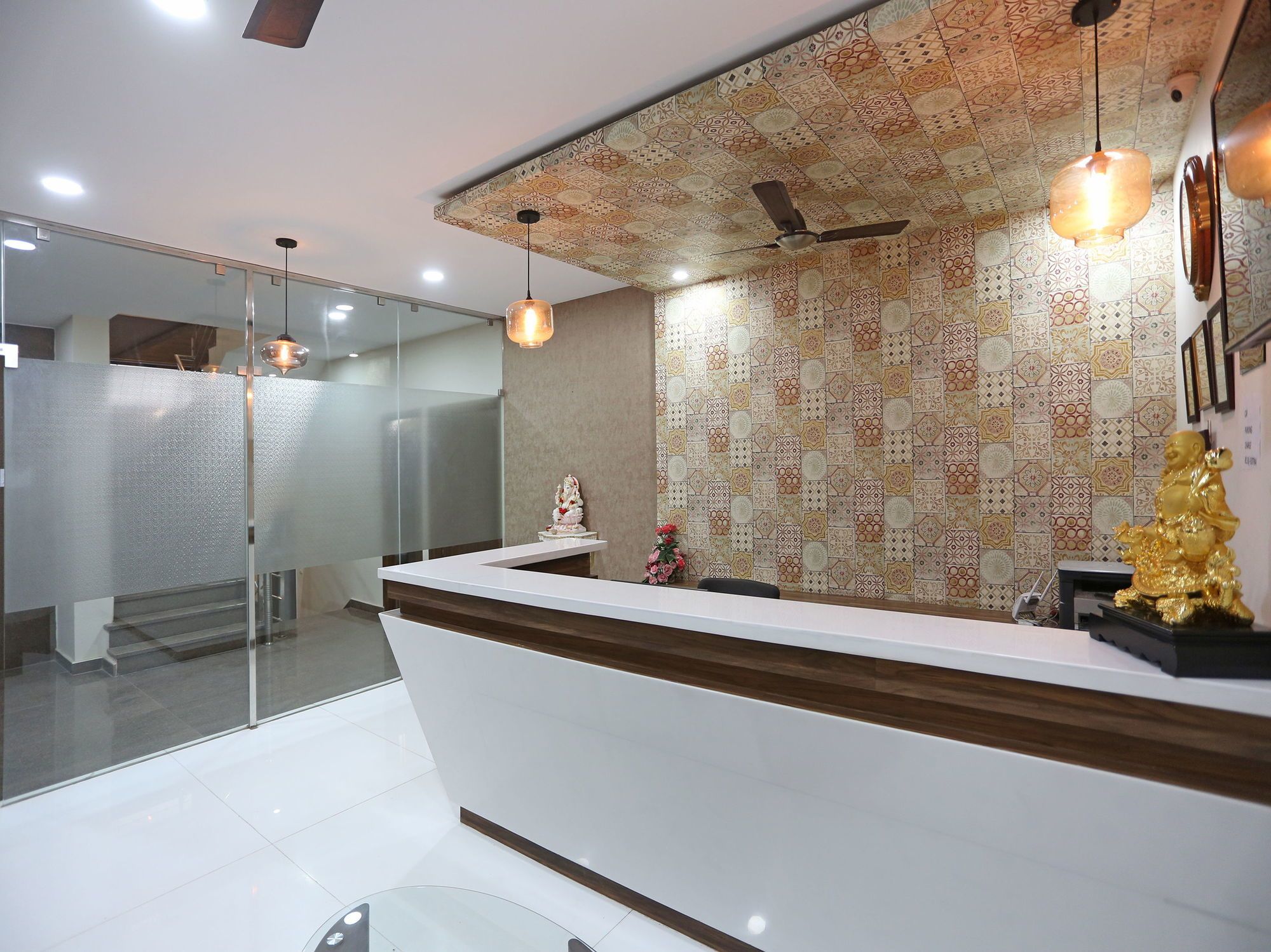 Фото Oyo 9304 Hotel Swastika