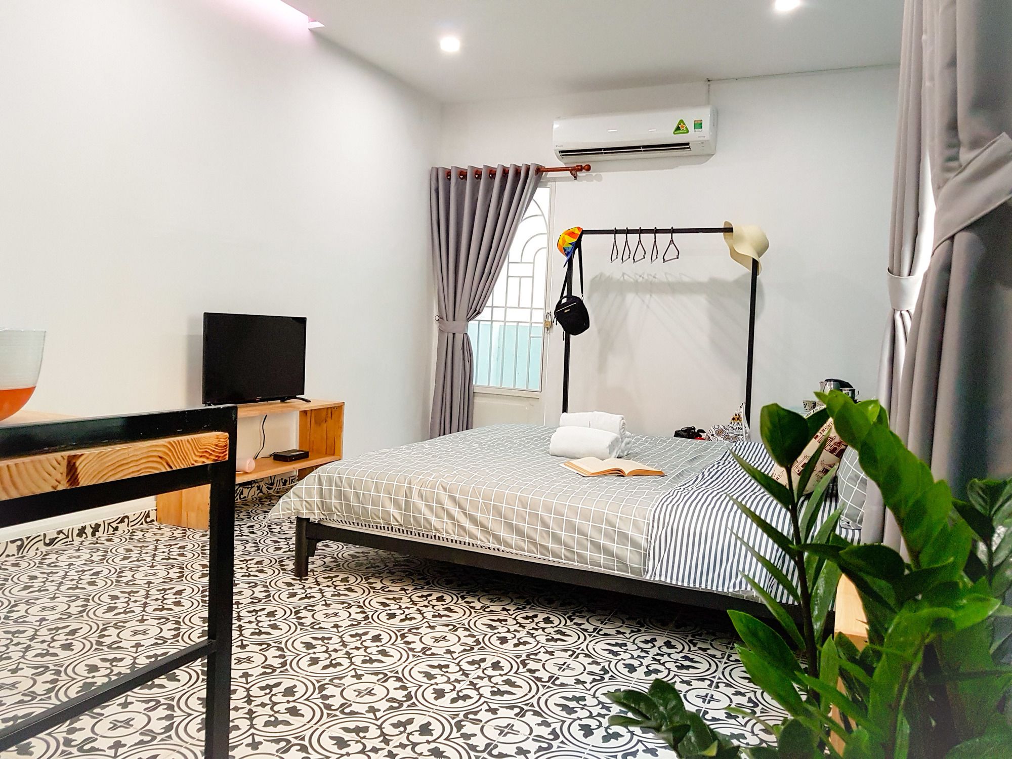 Фото Holo Fairy House Saigon Homestay - Adult Only