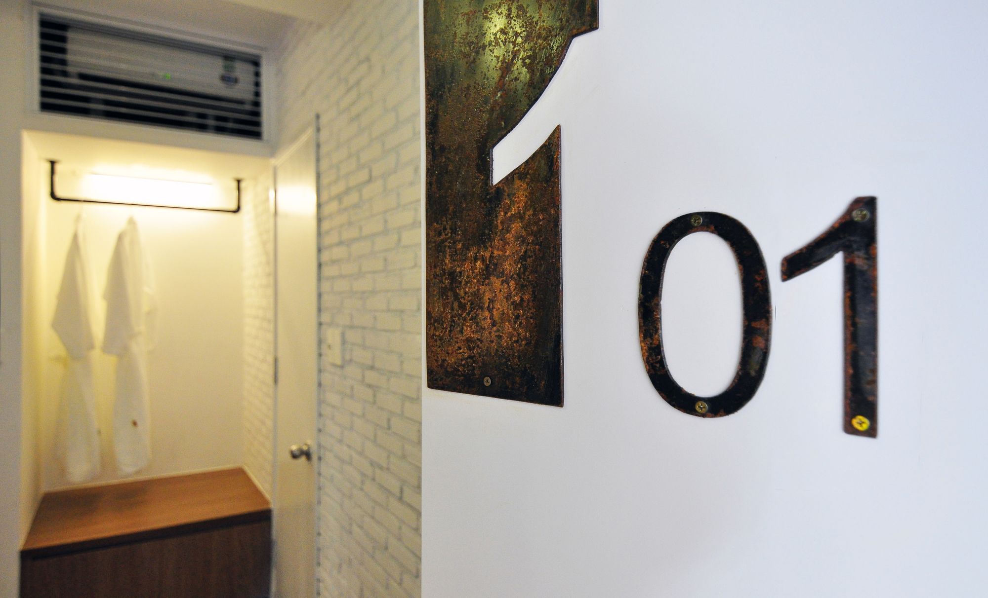 Фото The Junction Hotel Hai Ba Trung