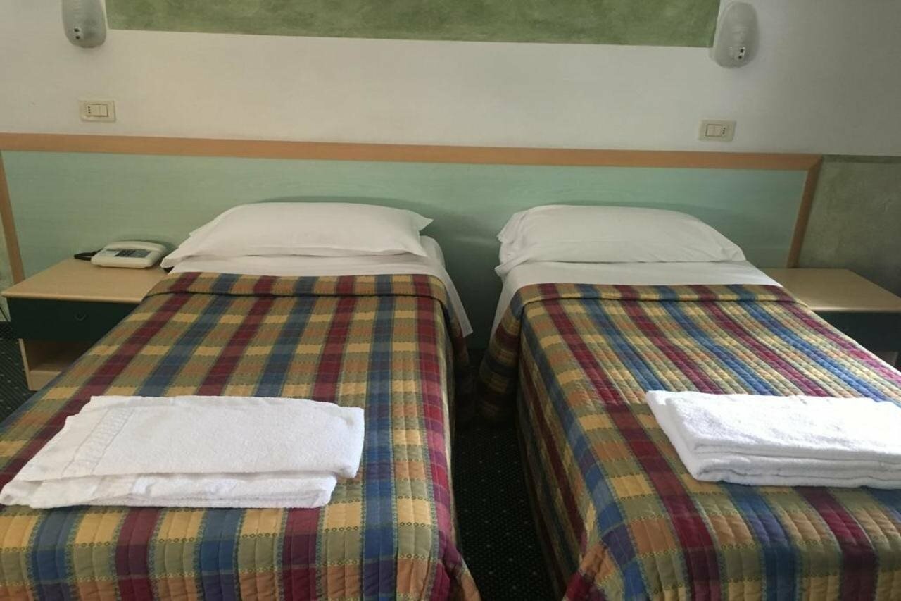 Фото Hotel Astoria