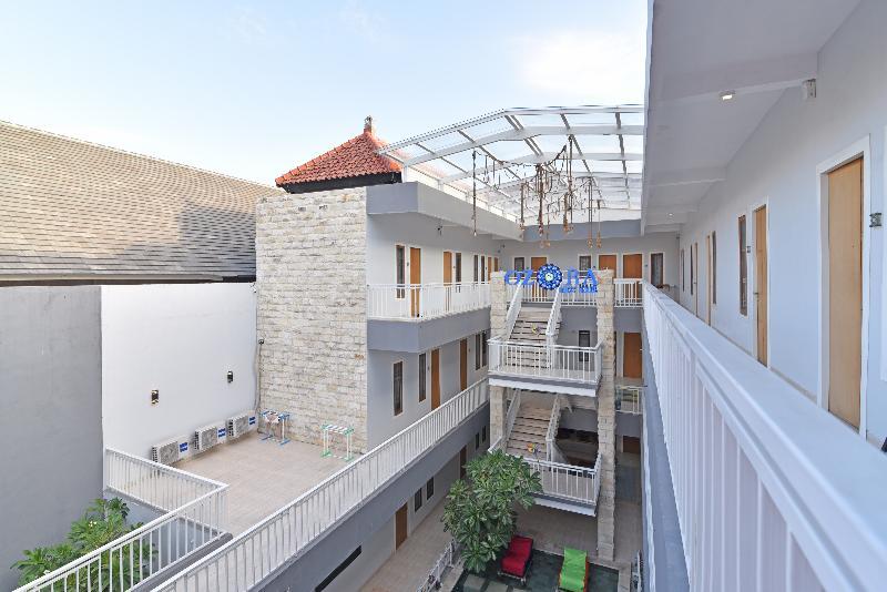 Фото RedDoorz Plus @ Mahendradatta Denpasar