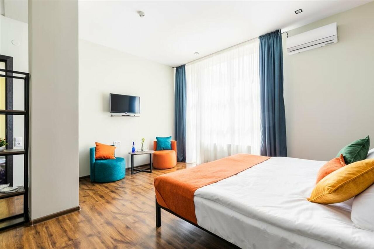 Фото отеля 2