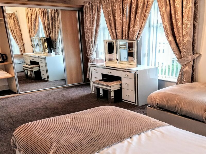 Фото Angel House Bed & Breakfast