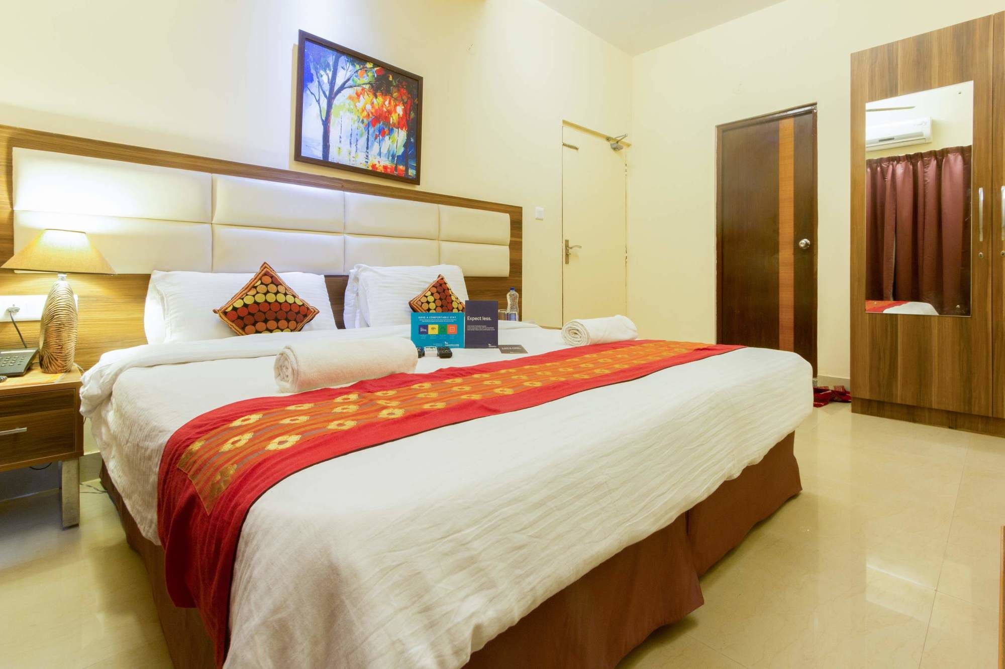 Фото FabHotel Astra Electronic City