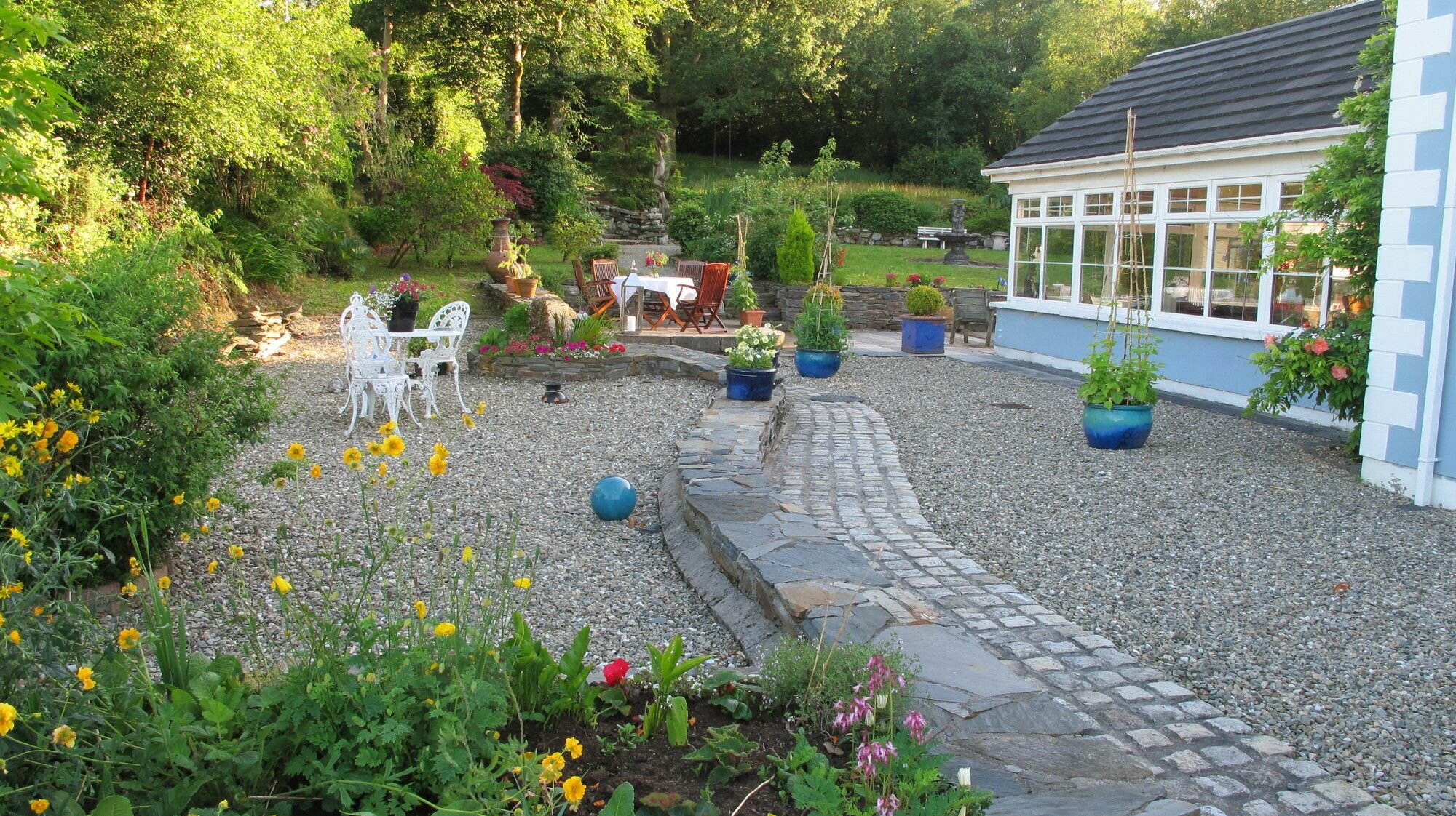 Фото Five Oaks Bed & Breakfast