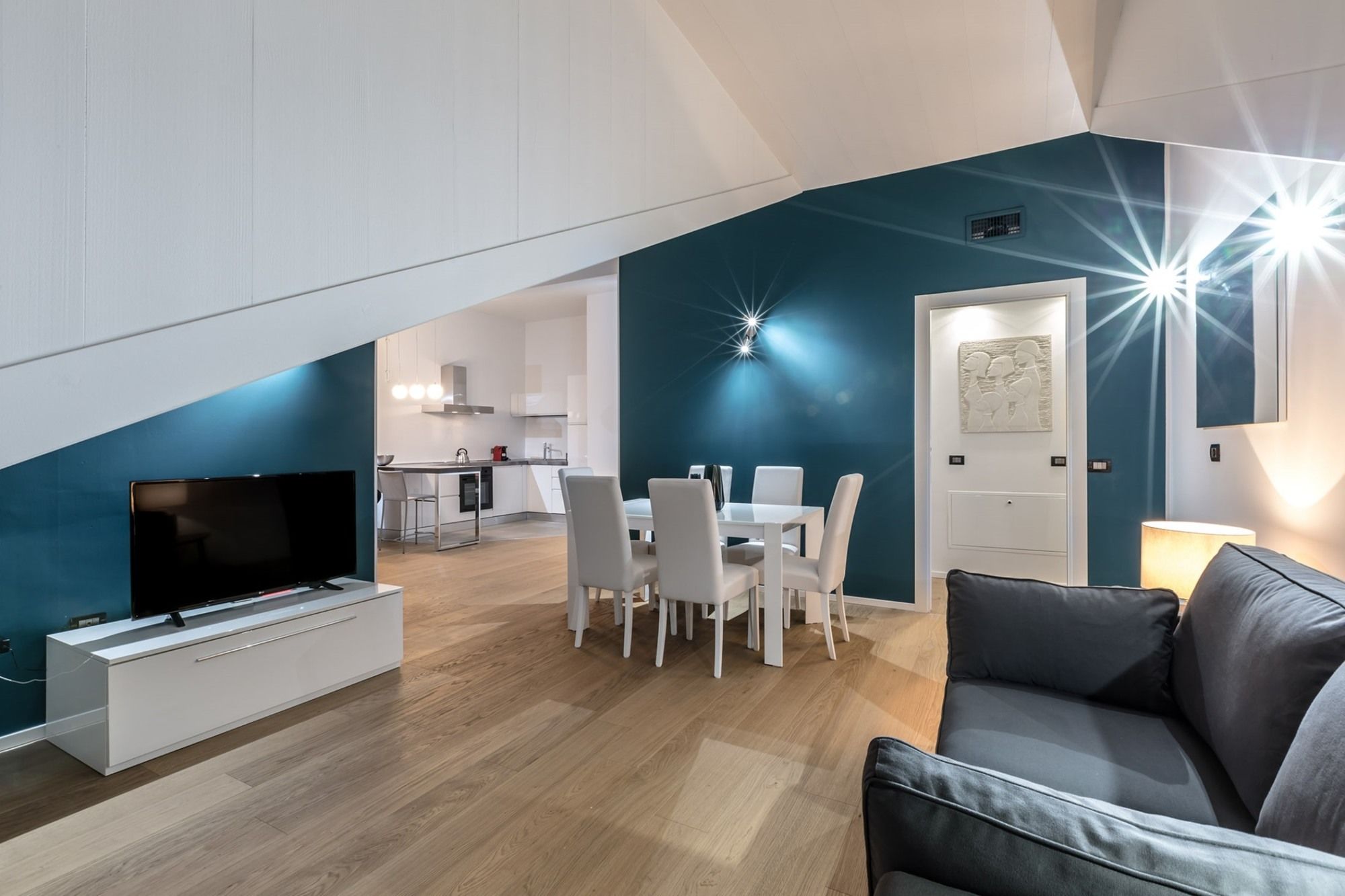 Фото Easyhomes - Brera Luxury Suites