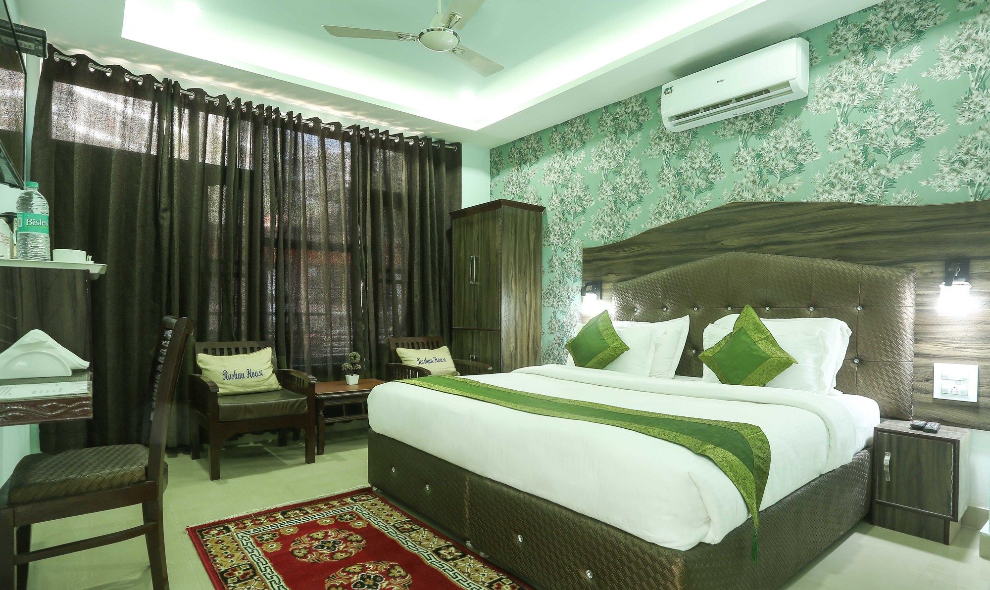 Фото Treebo Trend Roshan House