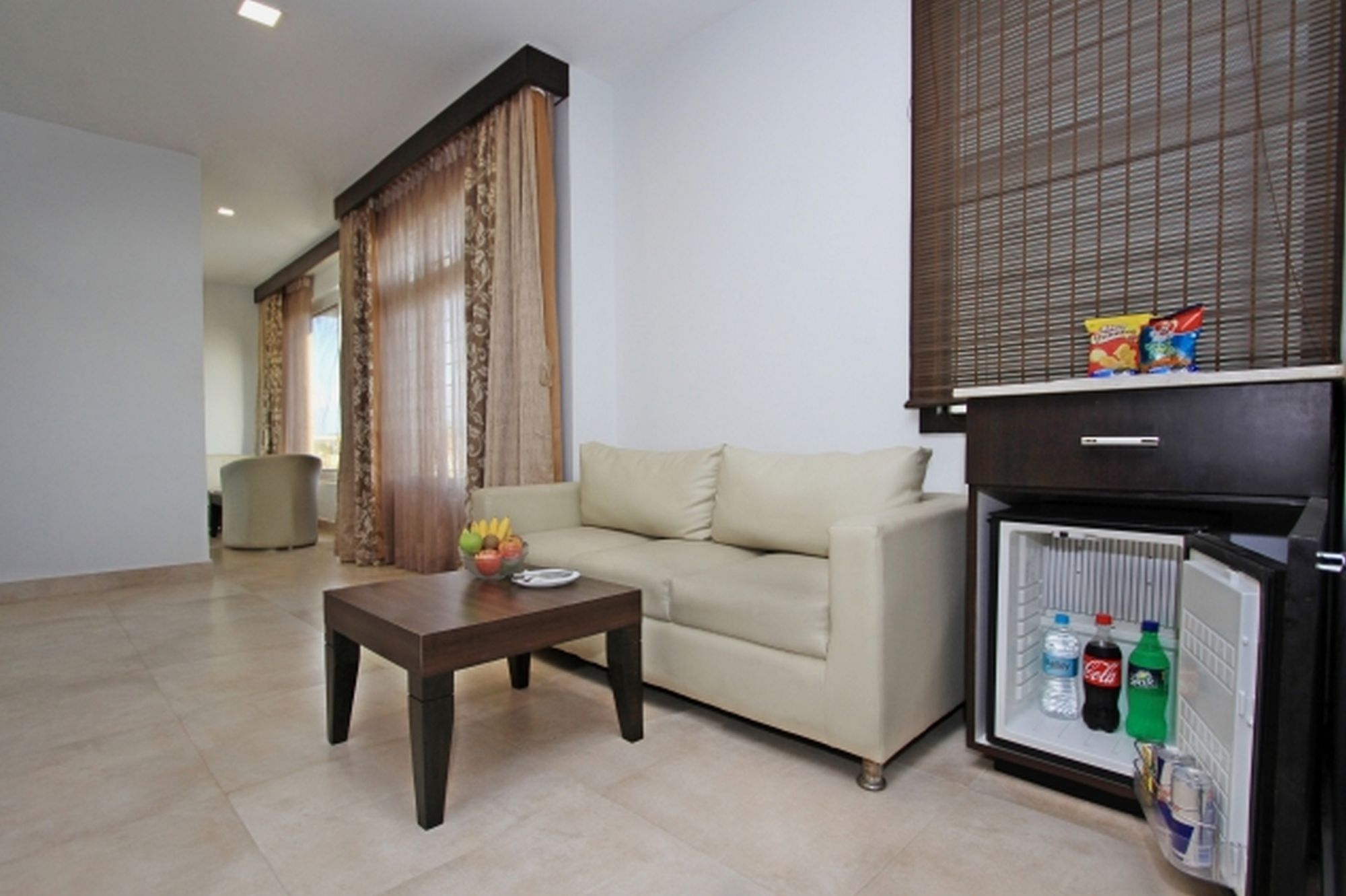 Фото Ni Ambaari Suites