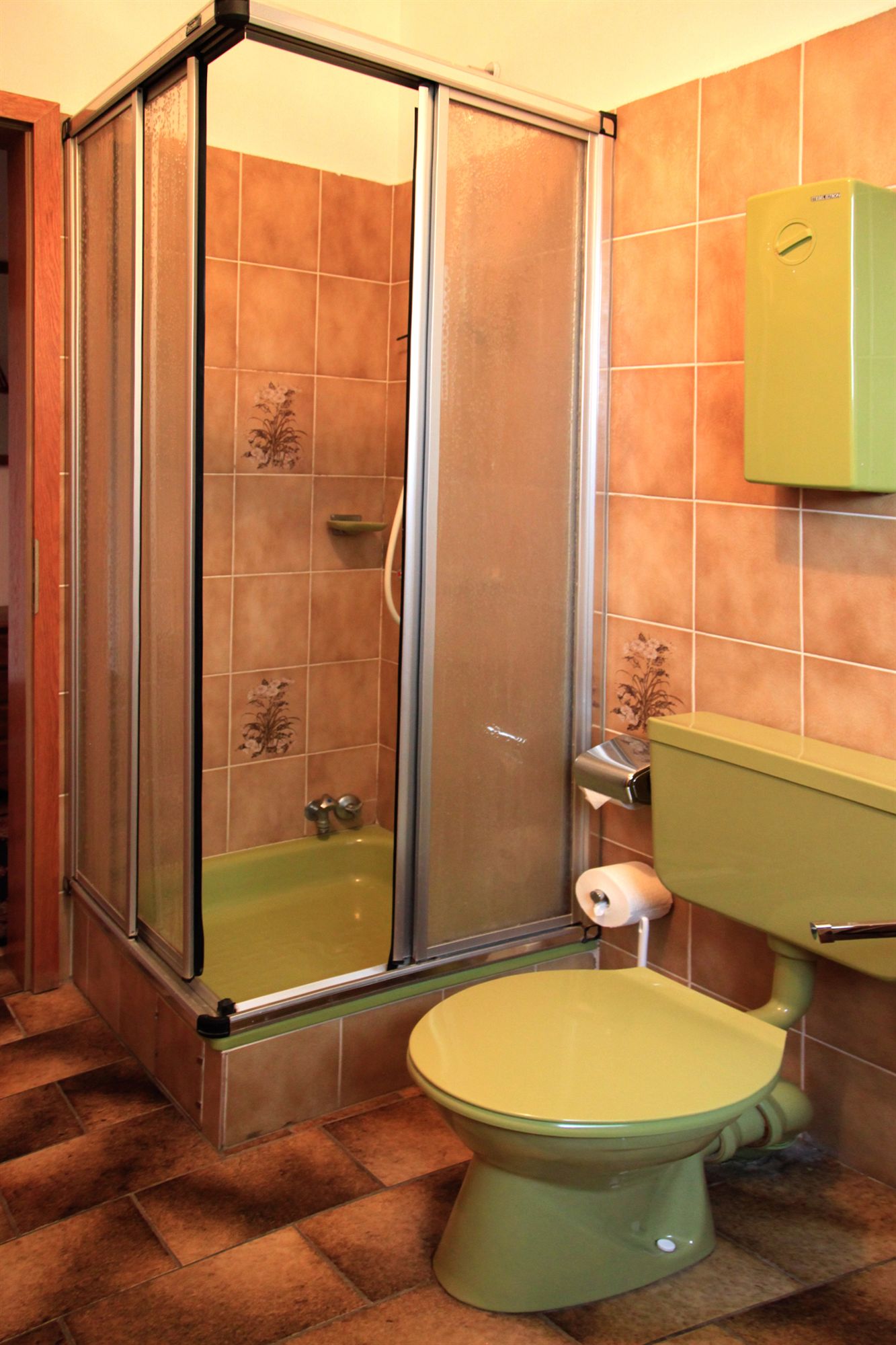 Фото M&m Hotel - Wilhelmsburg