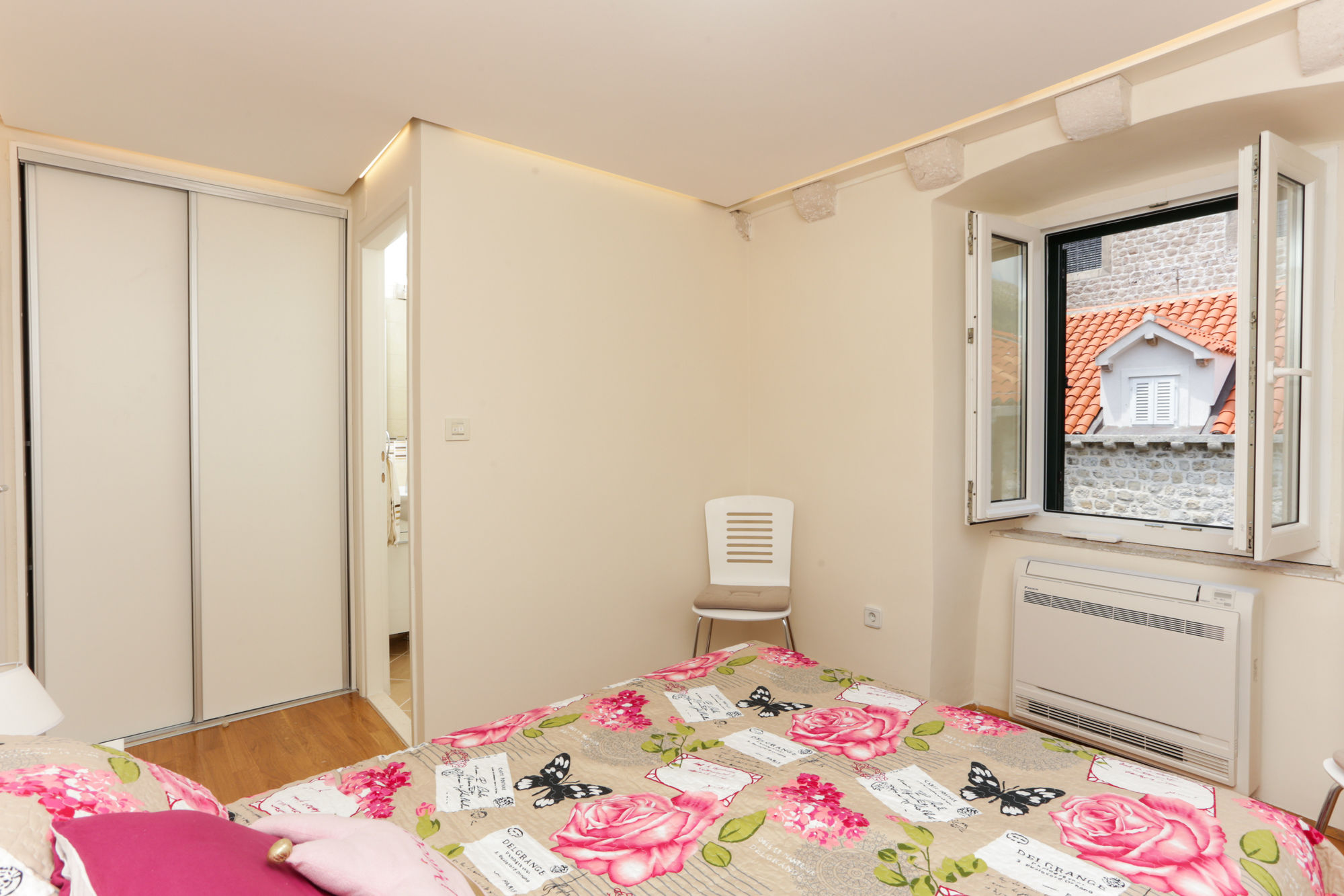 Фото Apartments Old Town Finest