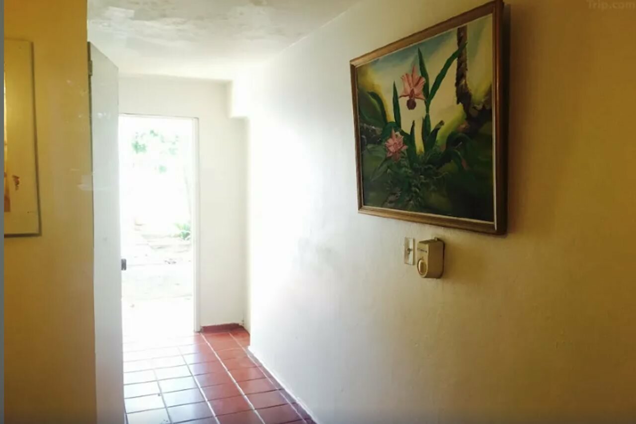 Фото Rocky's Rock & Blues Bar & Hotel