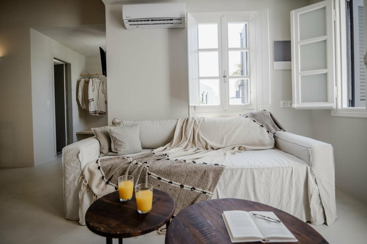 Фото Scorpios Beach Santorini