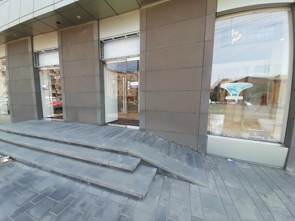 Plumbing shop Villeroy&Boch, Yerevan, photo