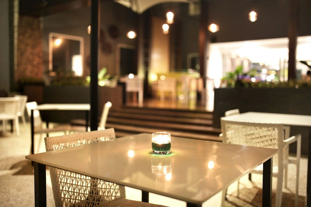 Фото Bonnet Hotel