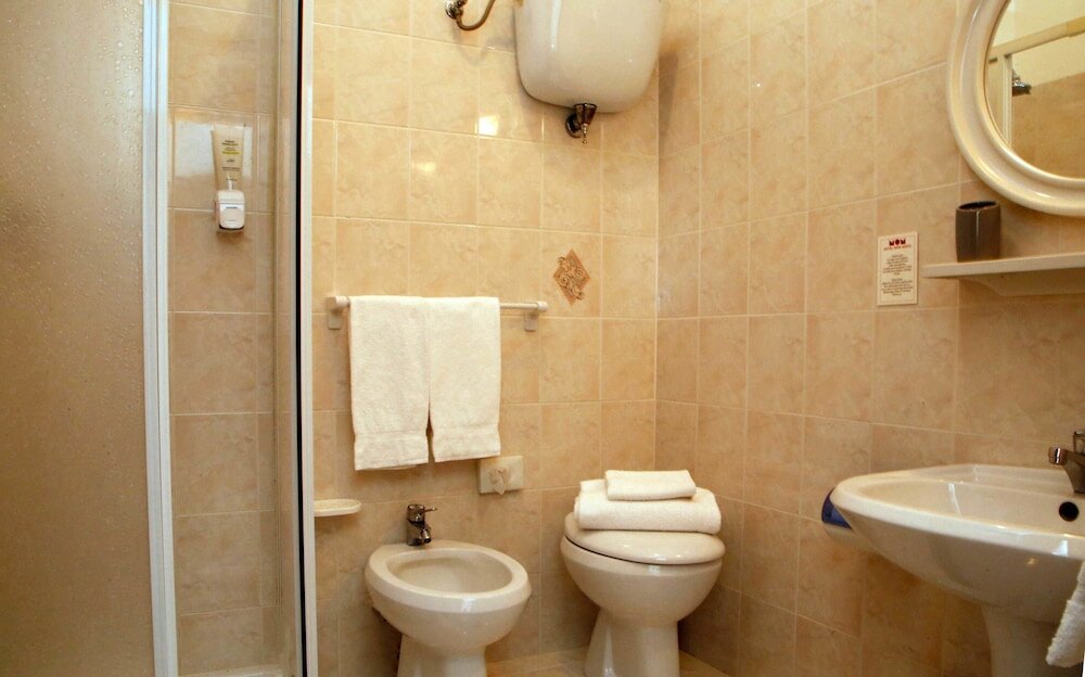 Фото Hotel Mom Assisi