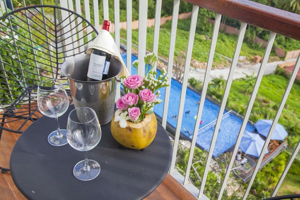 Фото Tom Hill Boutique Resort & SPA