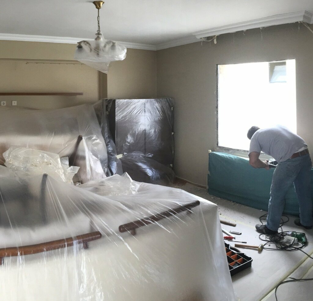 Construction equipment and machinery Rehau Yapi, Izmir, photo