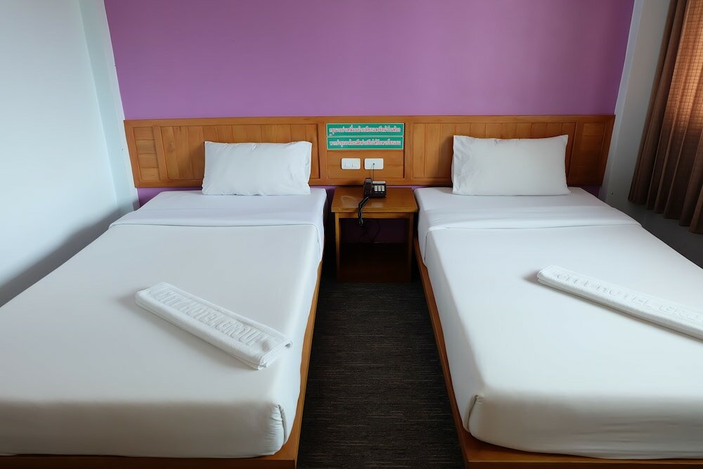 Фото Riverside Hotel