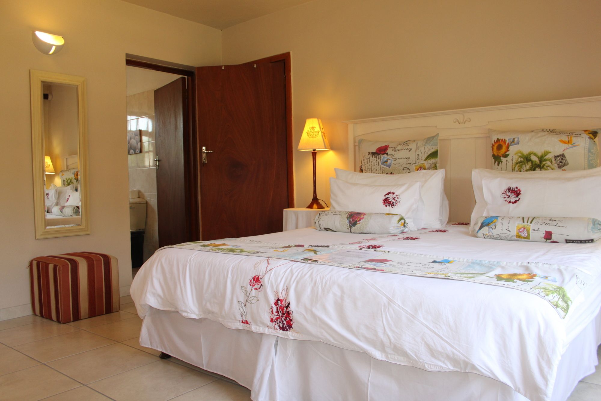 Фото Pelican Lodge