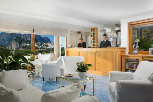 Внешний вид отеля Hotel Villa Brunella в Капрях, фото 3