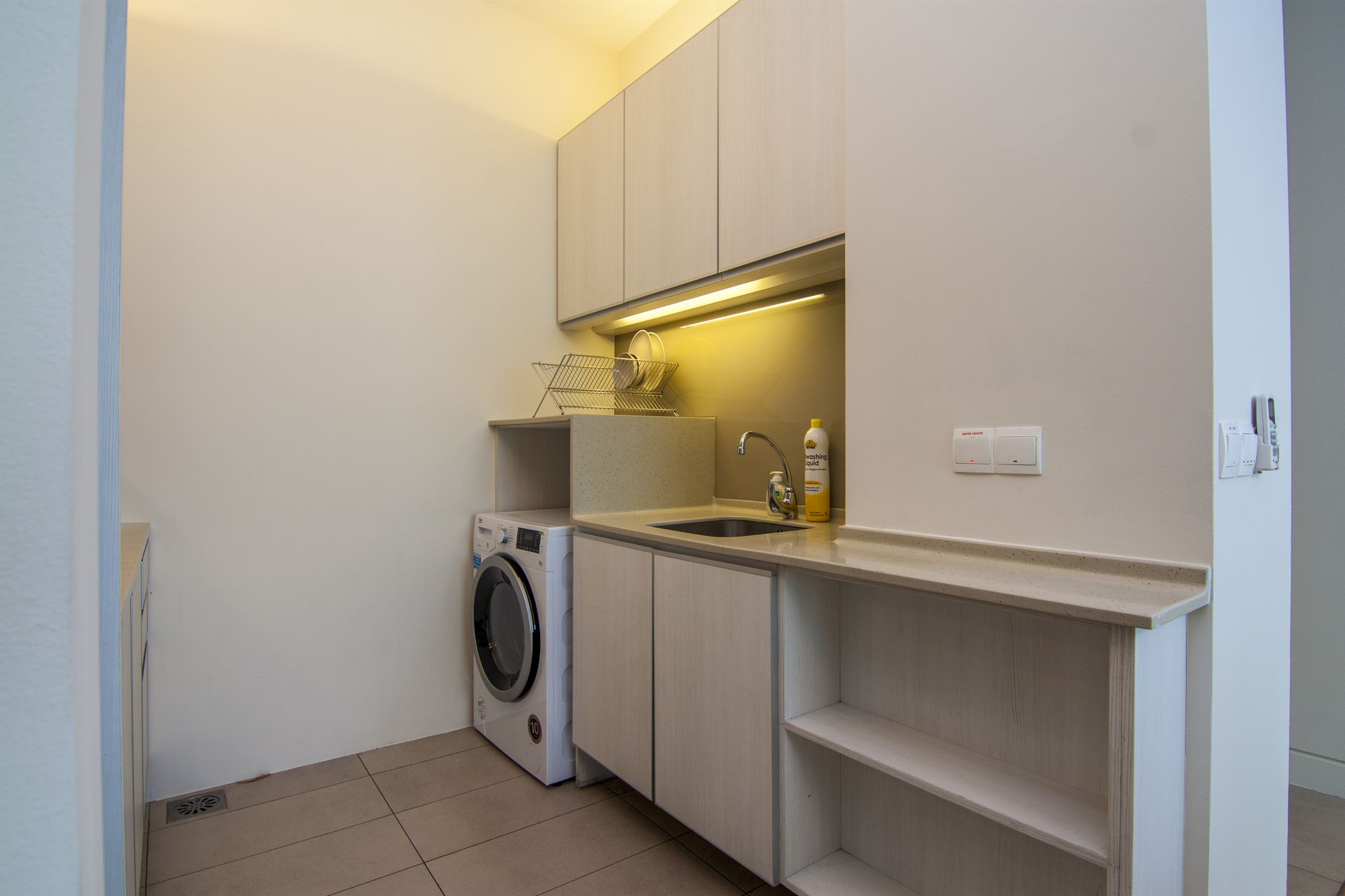 Фото Swiss Garden Residency 1