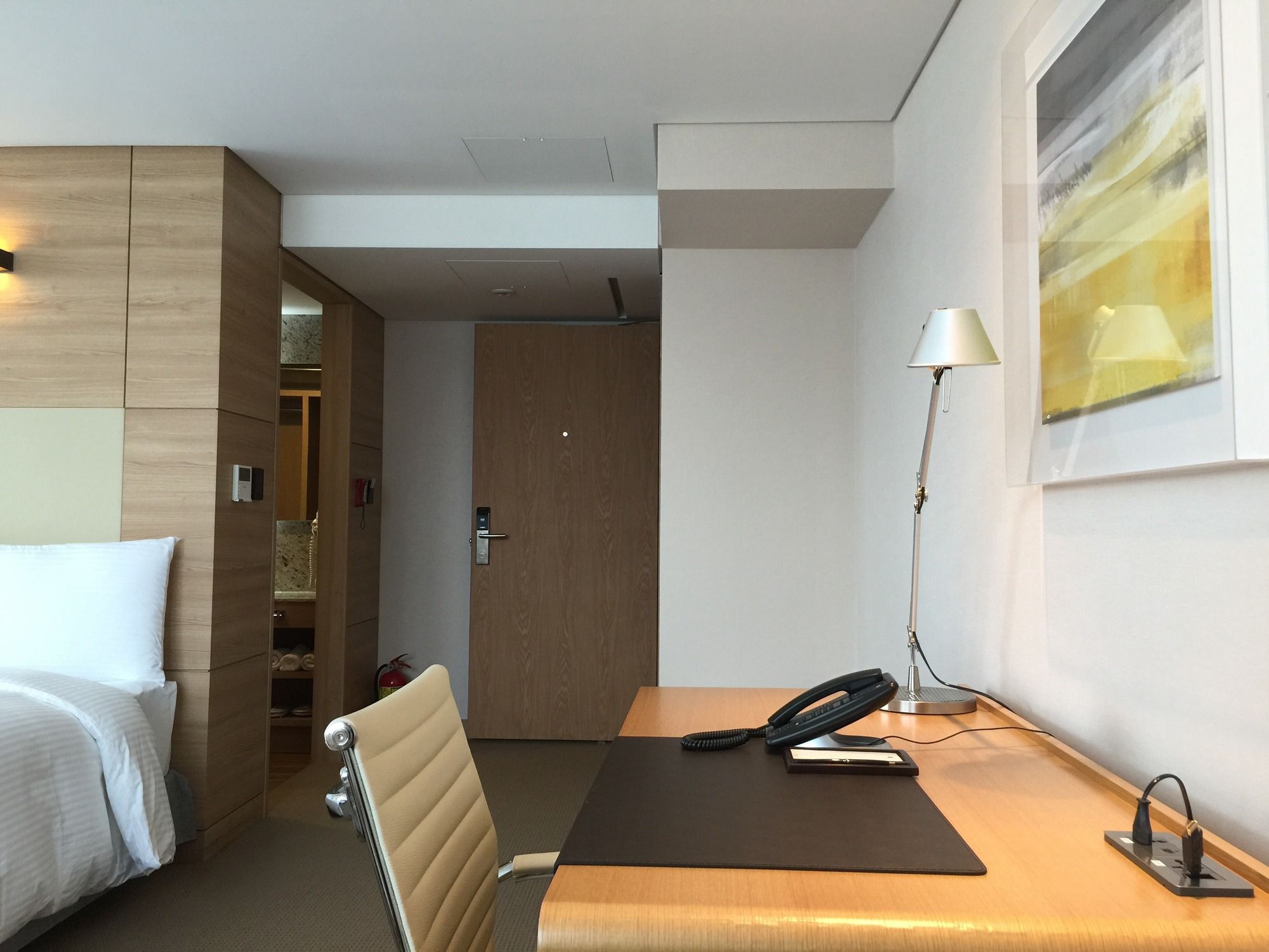 Фото Acube Hotel