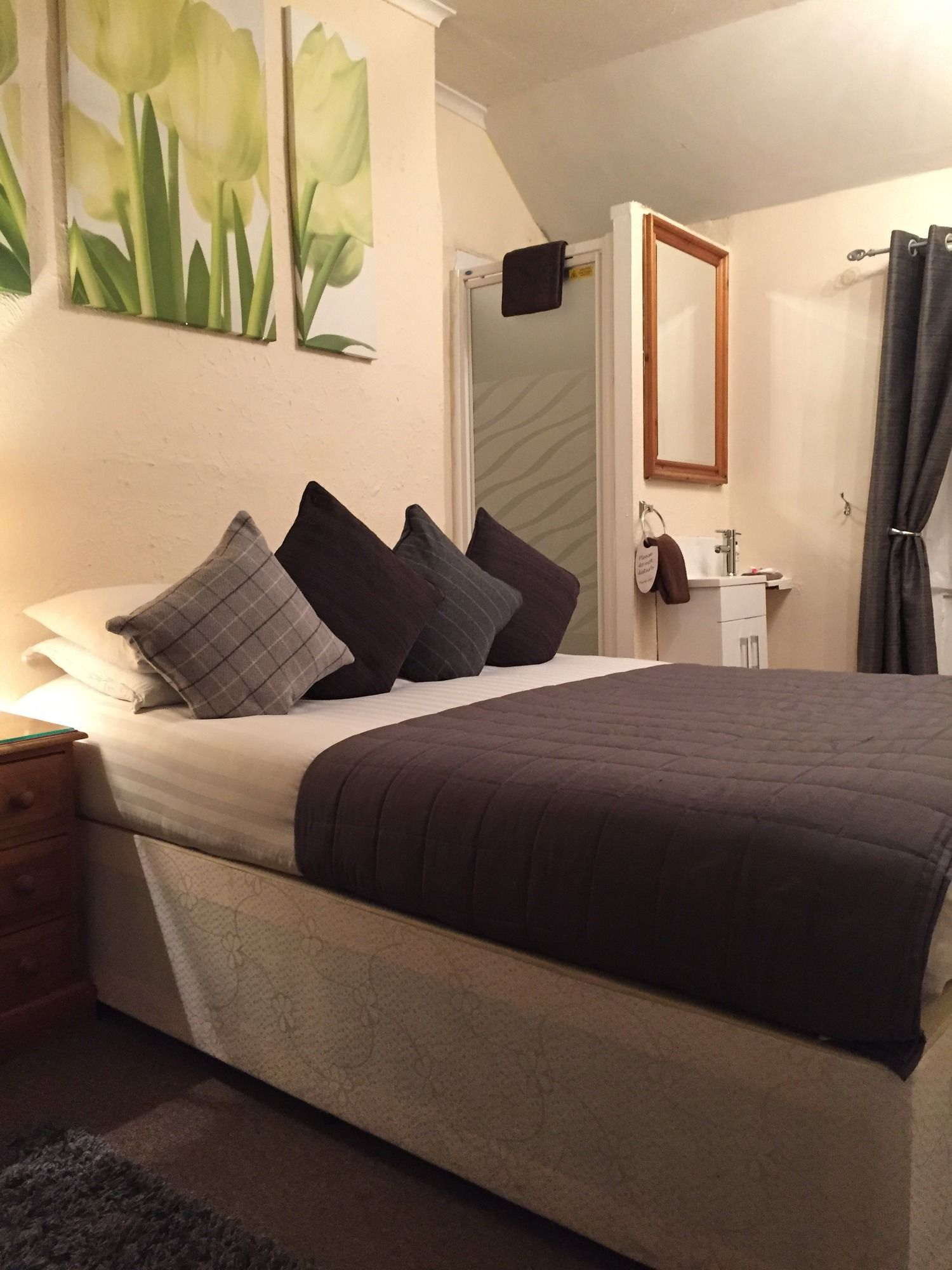 Фото Kipps Brighton Hostel