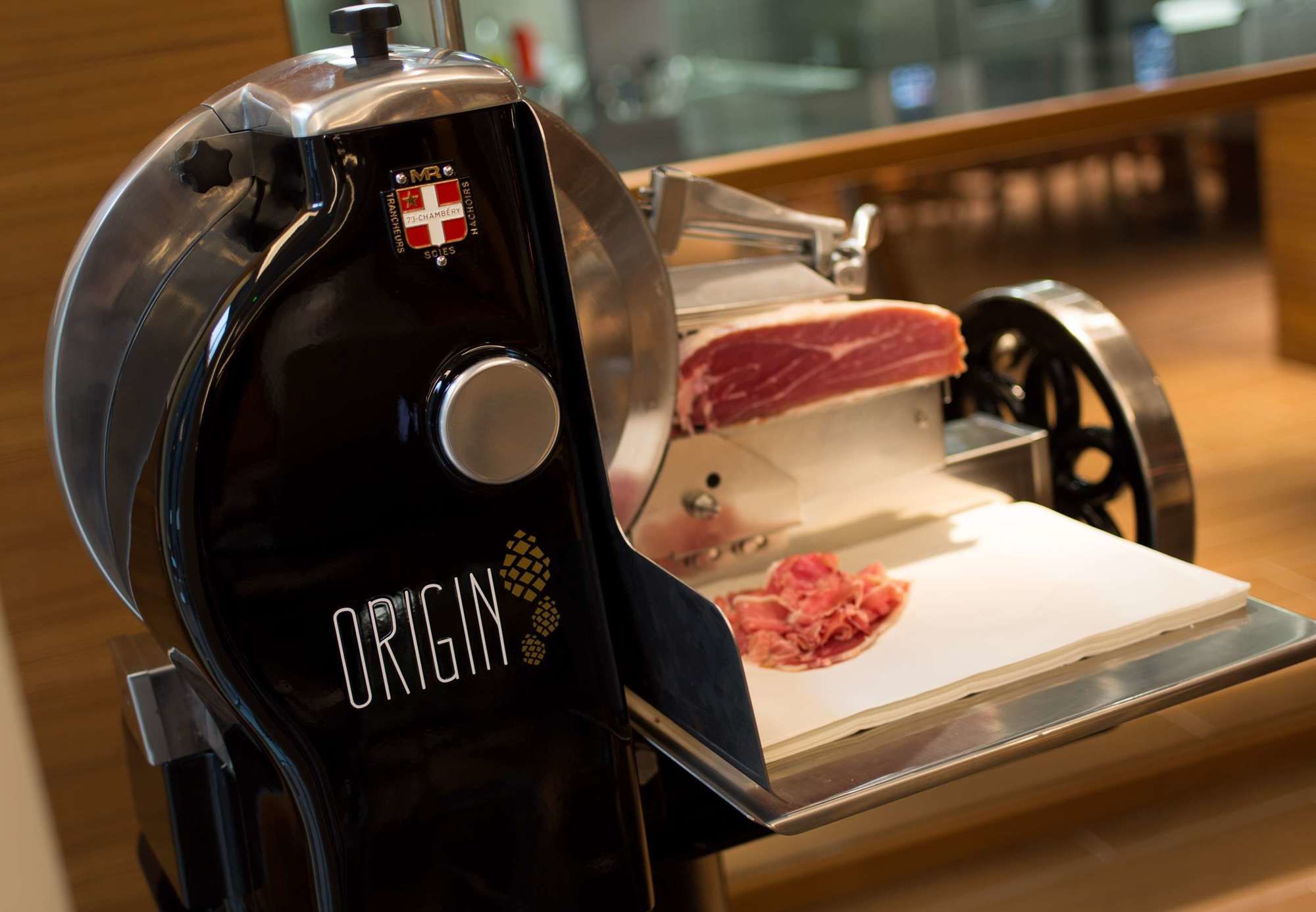 Фото Renaissance Paris Republique Hotel