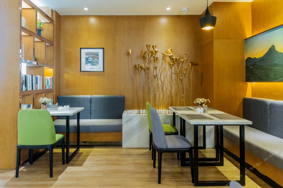 Фото Atour Hotel Qilu High Tech Software Park Jinan