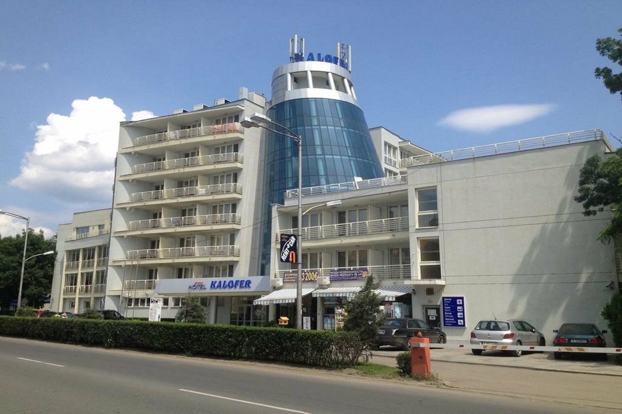 Фото отеля 1