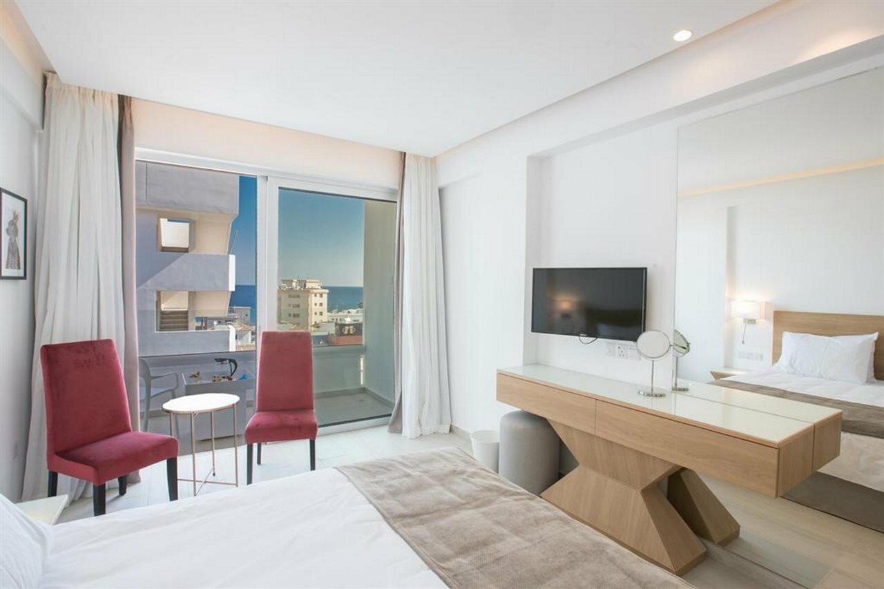 Фото Kokkinos Boutique Hotel