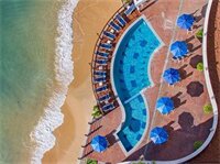 Фото Iate Plaza Hotel