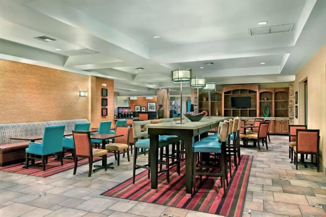 Фото Hampton Inn Lake Havasu City