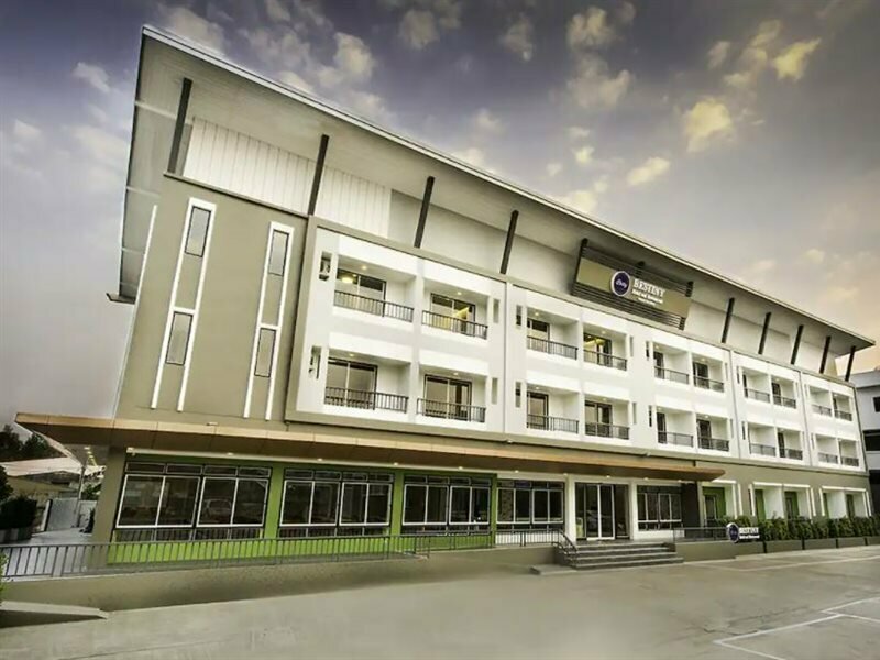 Гостиница Bestiny Hotel and Restaurant Phetchabun