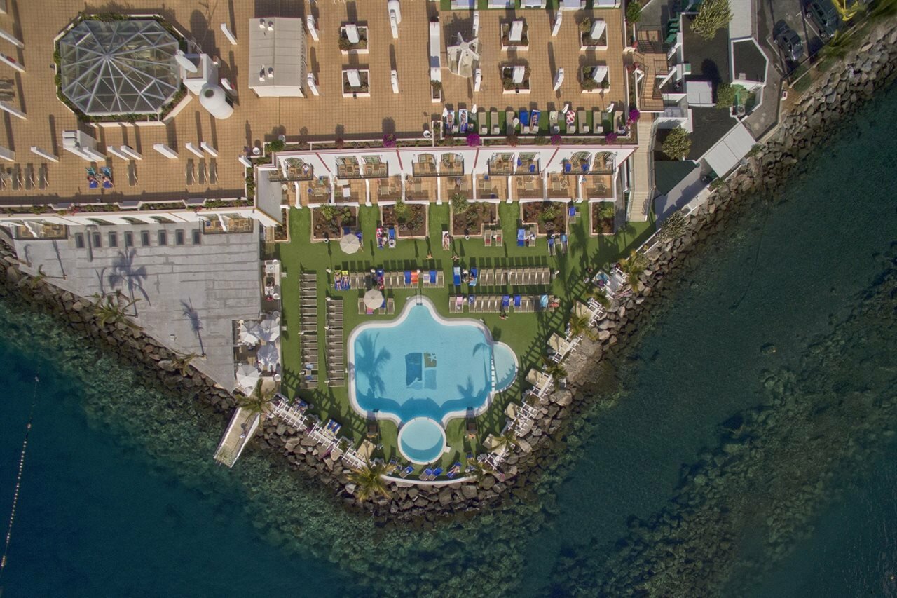 Фото Hotel Livvo Puerto de Mogán